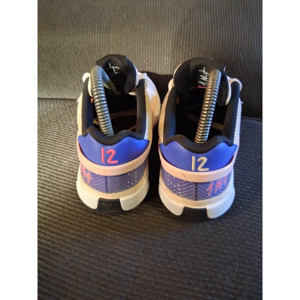 Nike Kids Sneakers Pink and Navy Accent
